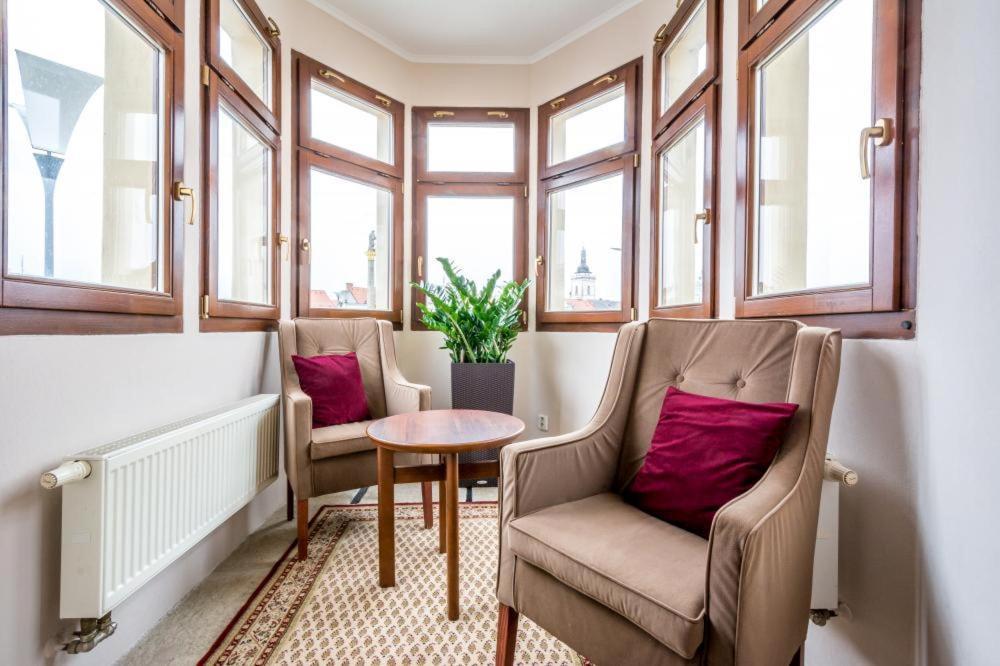 Alexander Hotel Stribro Bagian luar foto