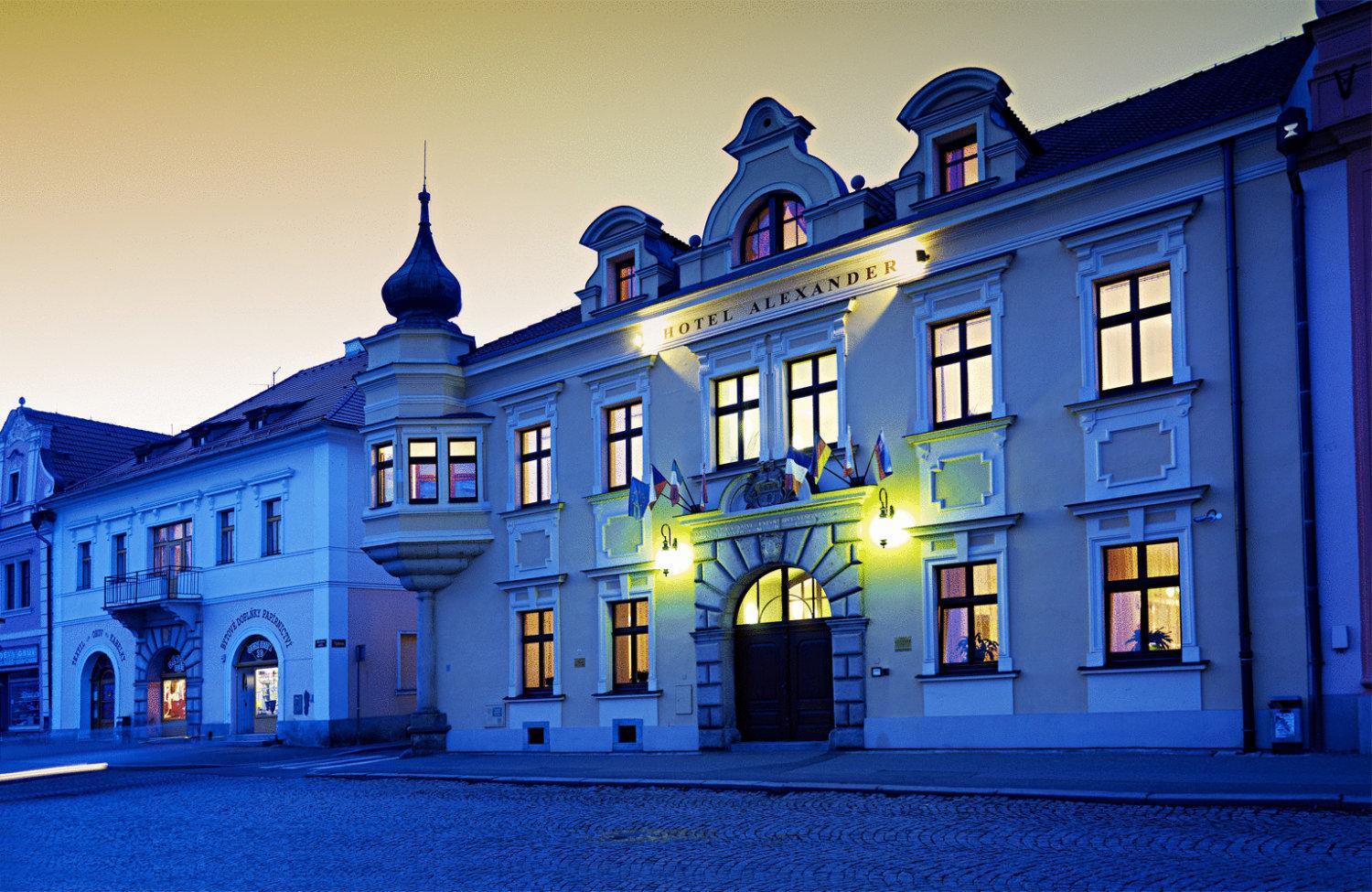 Alexander Hotel Stribro Bagian luar foto