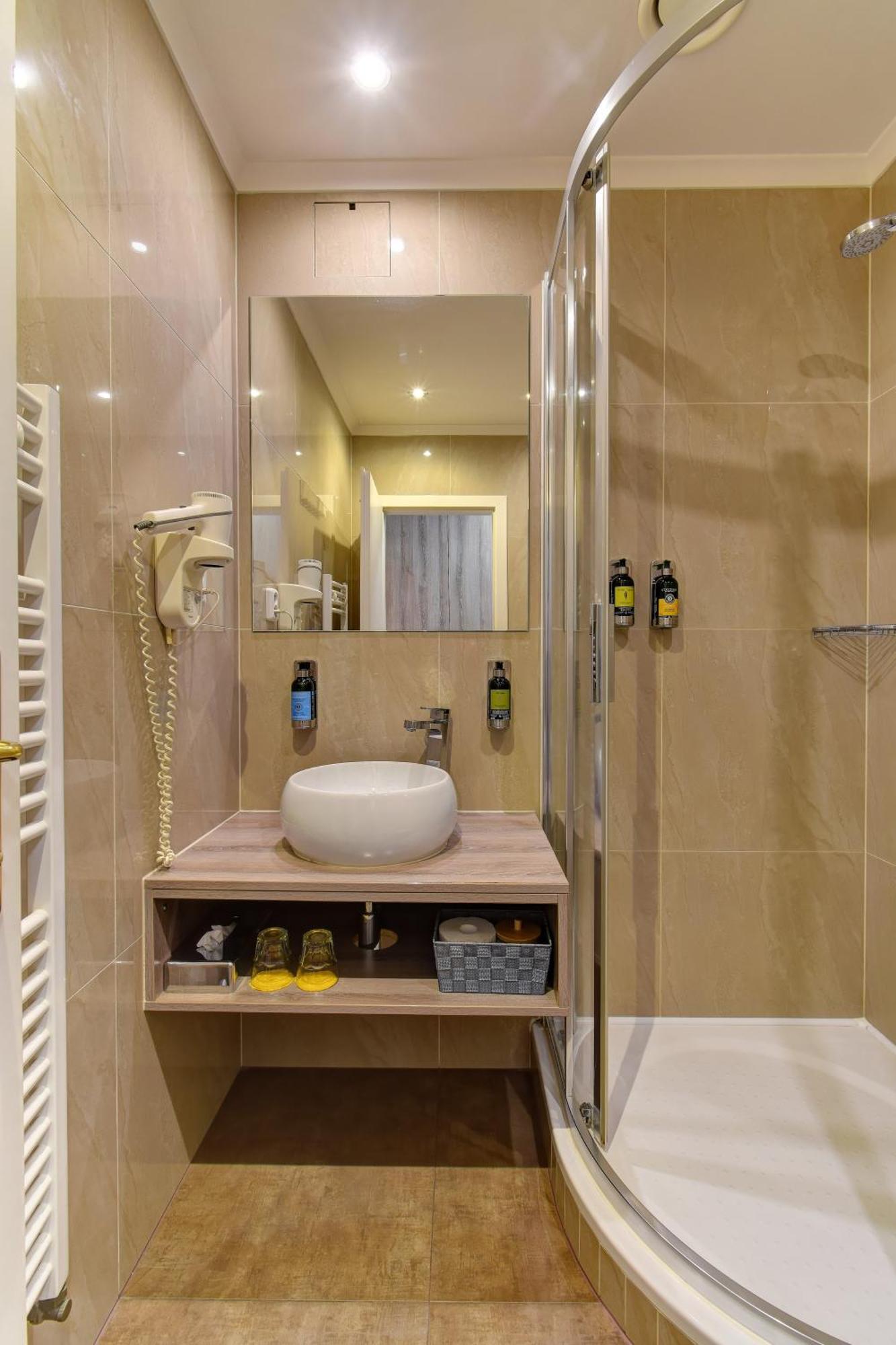 Alexander Hotel Stribro Bagian luar foto