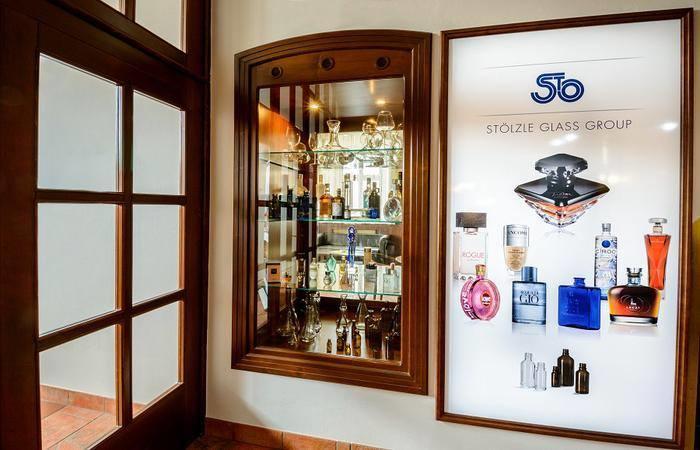 Alexander Hotel Stribro Bagian luar foto